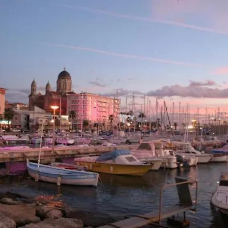 Sunset Vue Port Et Centre Appartement *